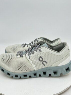 On Cloud X Swiss Engineering Women Size 7.5 40.99036 Alie White Running Shoes